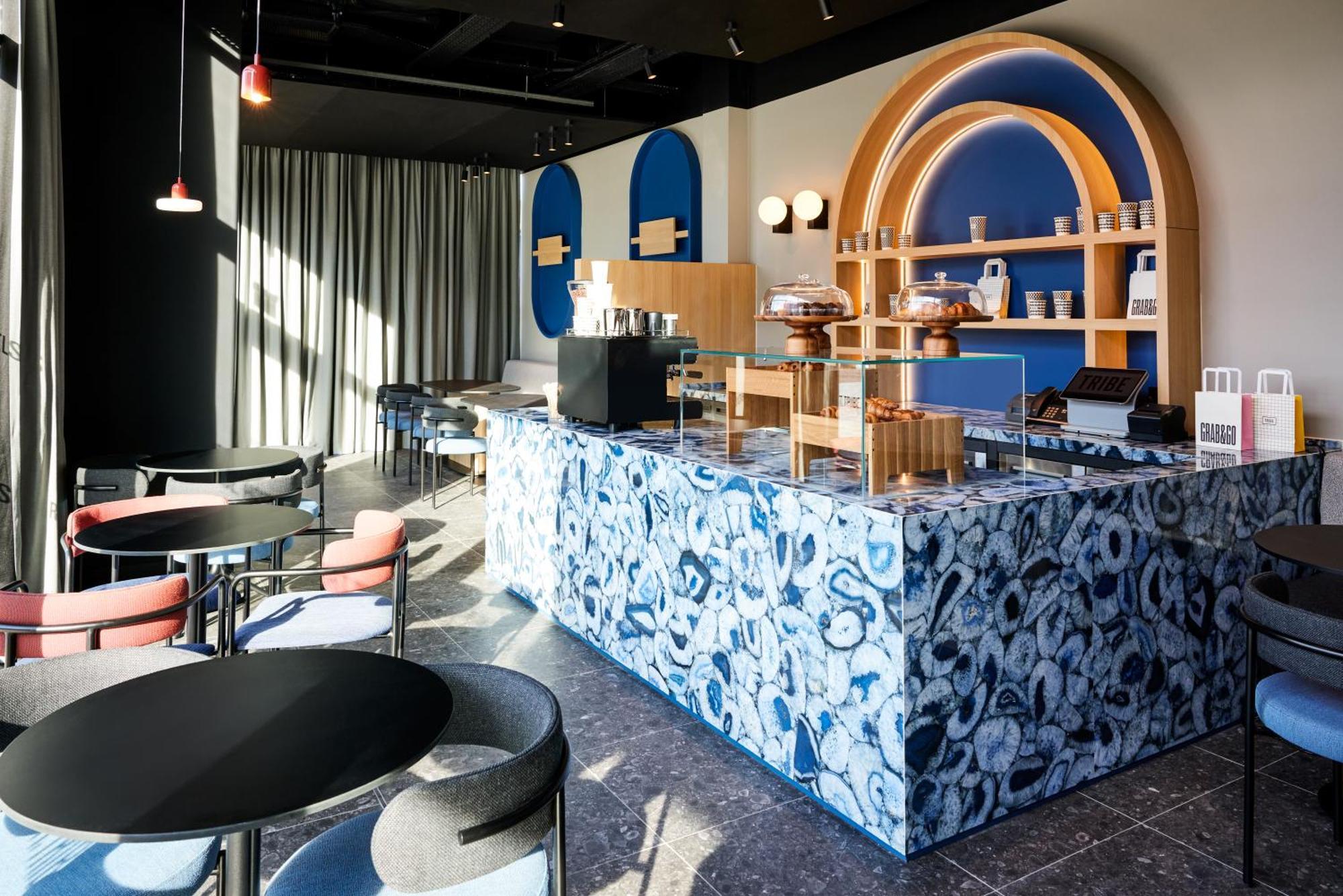 Tribe Manchester Airport By Accor Хейл Екстериор снимка
