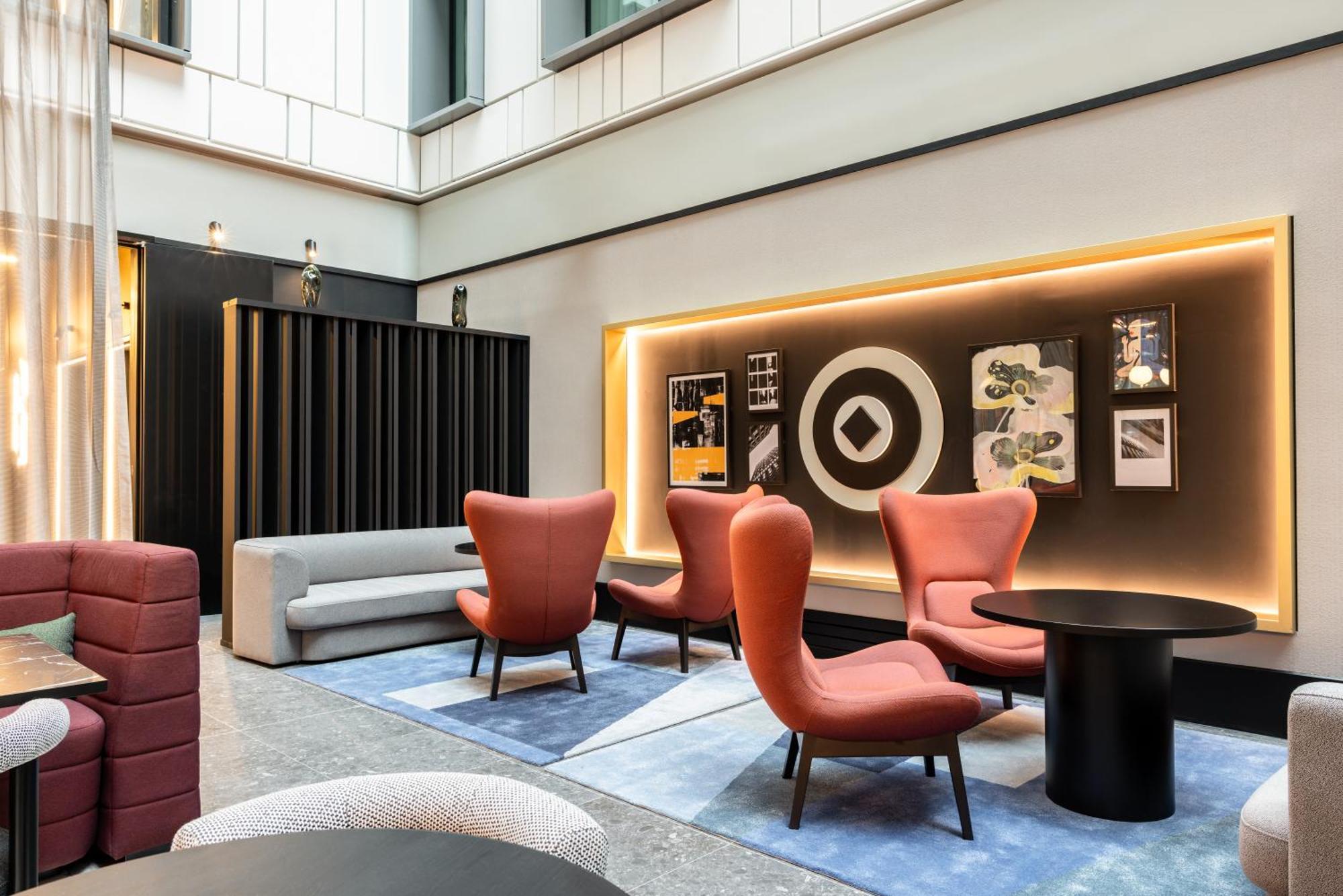 Tribe Manchester Airport By Accor Хейл Екстериор снимка